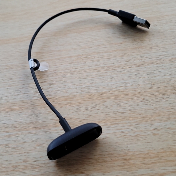 FitBit Inspire 2 - Picture 4 of 5